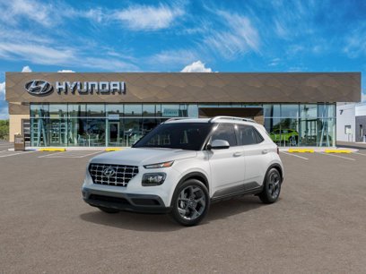 New 2025 Hyundai Venue SEL