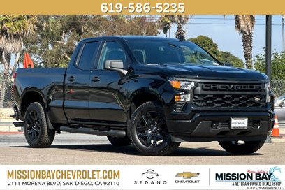 New 2025 Chevrolet Silverado 1500 Custom w/ Turbomax Blackout Package