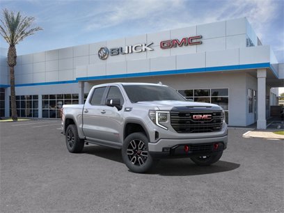 New 2025 GMC Sierra 1500 AT4 w/ AT4 Premium Package