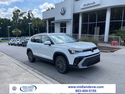 New 2025 Volkswagen Taos SE