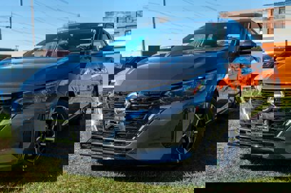 New 2025 Nissan Sentra SV w/ All-Weather Package