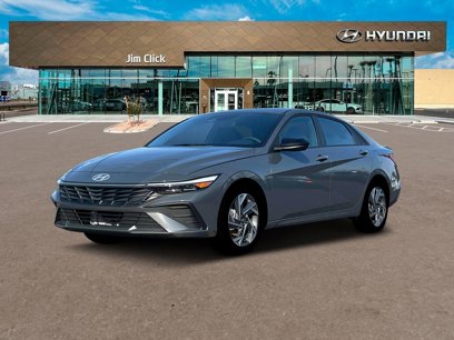 New 2025 Hyundai Elantra SEL