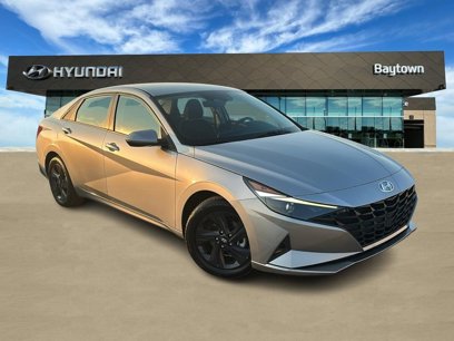 Used 2023 Hyundai Elantra SEL