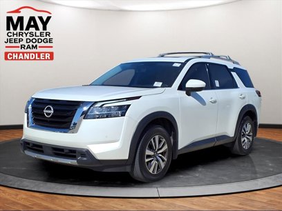Used 2023 Nissan Pathfinder SL w/ SL Premium Package