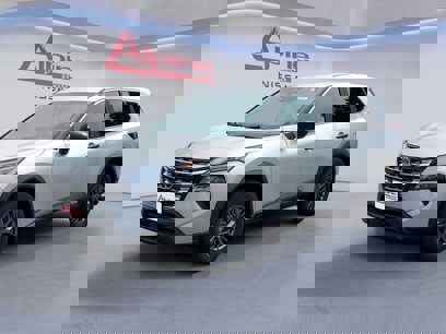 New 2025 Nissan Rogue S