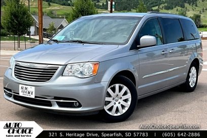 Used 2016 Chrysler Town & Country Touring
