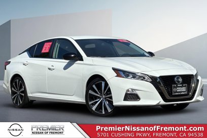 Certified 2022 Nissan Altima 2.5 SR