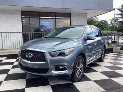 Used 2019 INFINITI QX60 Luxe w/ Essential Package