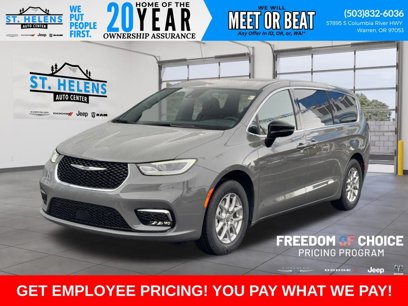 New 2025 Chrysler Pacifica Select