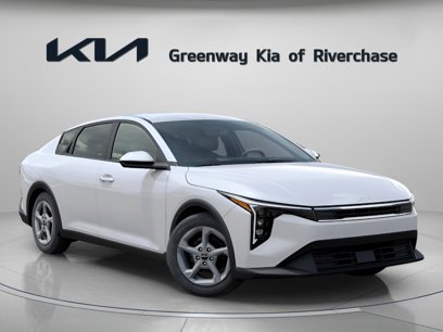 New 2025 Kia K4 LXS