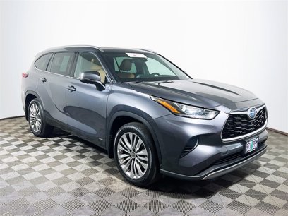 Certified 2024 Toyota Highlander Platinum