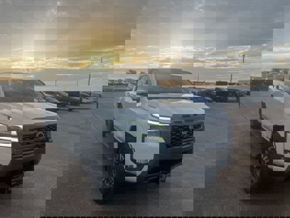 Used 2025 Nissan Frontier SL