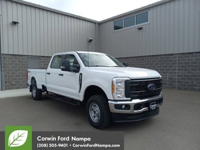 New 2025 Ford F250 Lariat w/ Snow Plow/Camper Package