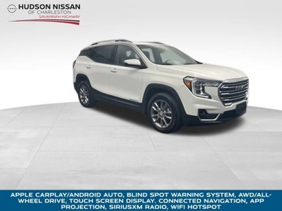 Used 2024 GMC Terrain SLT