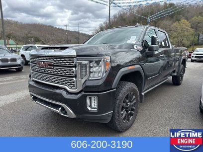 Used 2021 GMC Sierra 2500 Denali w/ Denali Black Diamond Edition