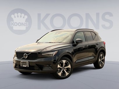 Certified 2025 Volvo XC40 B5 Plus w/ Protection Package Premier