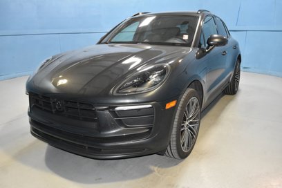 Used 2025 Porsche Macan