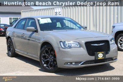 Used 2019 Chrysler 300 S