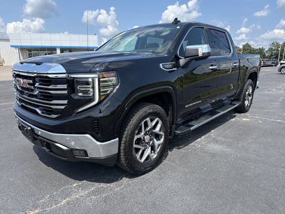 Used 2024 GMC Sierra 1500 SLT w/ SLT Premium Plus Package