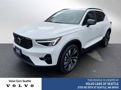 New 2023 Volvo XC40 B5 Plus w/ Protection Package Premier
