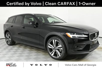 Certified 2023 Volvo V60 B5 Cross Country Plus