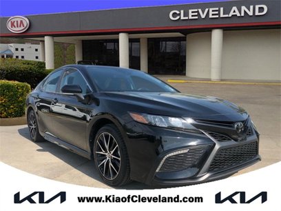 Used 2023 Toyota Camry SE