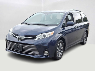 Used 2020 Toyota Sienna XLE