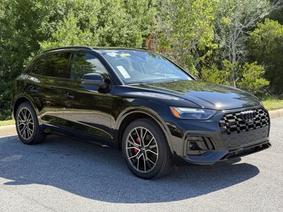 New 2025 Audi SQ5 Premium Plus