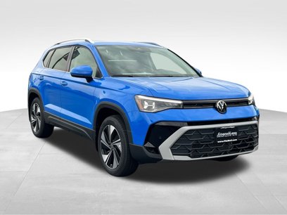 New 2025 Volkswagen Taos SE