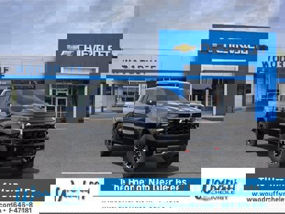 New 2025 Chevrolet Silverado 1500 ZR2 w/ Technology Package