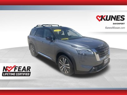 Used 2024 Nissan Pathfinder Platinum