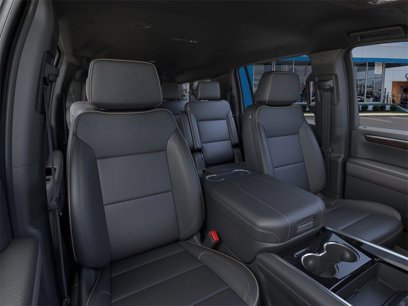 New 2025 Chevrolet Suburban Premier