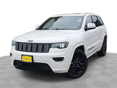 Used 2018 Jeep Grand Cherokee Altitude