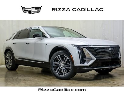 New 2025 Cadillac Lyriq Luxury w/ LPO, Floor Liner Package