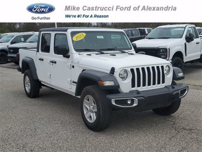Used 2023 Jeep Gladiator Sport