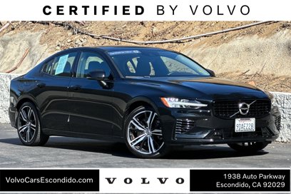 Certified 2022 Volvo S60 T8 R-Design Expression w/ Premium Package