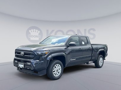 New 2025 Toyota Tacoma SR5