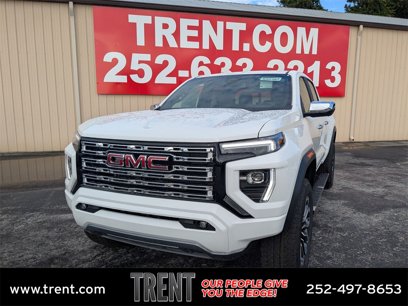 New 2025 GMC Canyon Denali