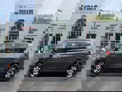 Certified 2023 Chrysler Voyager LX