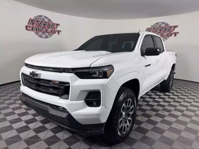 Used 2024 Chevrolet Colorado Z71 w/ Z71 Convenience Package 2