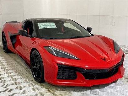 New 2025 Chevrolet Corvette E-Ray w/ Battery Protection Package