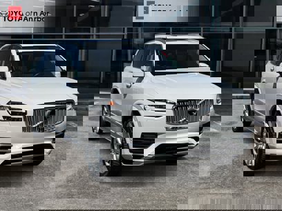 Used 2017 Volvo XC90 T8 Inscription w/ Vision Package
