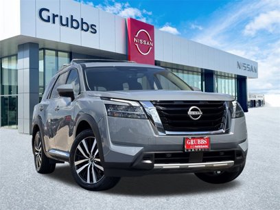 Certified 2024 Nissan Pathfinder Platinum