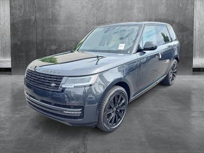 New 2025 Land Rover Range Rover SE
