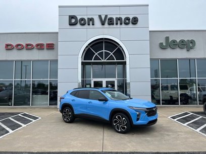 Used 2024 Chevrolet Trax RS w/ Sunroof Package