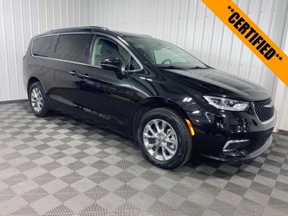 Certified 2021 Chrysler Pacifica Touring-L
