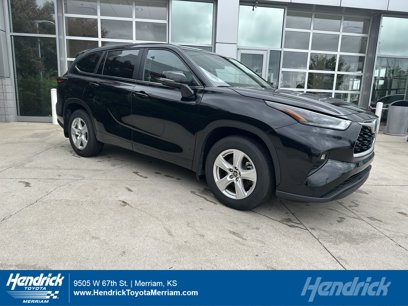 Used 2023 Toyota Highlander LE
