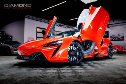 Used 2024 McLaren Artura
