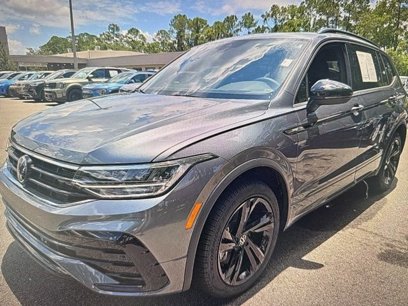 Used 2024 Volkswagen Tiguan SE R-Line