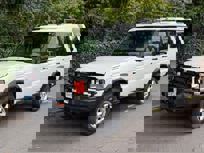Used 2002 Land Rover Discovery SD